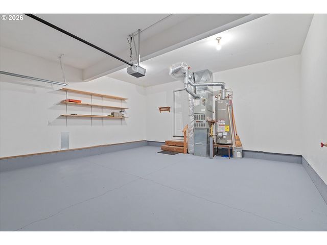 1555 Nw 39TH St, Lincoln City, OR 97367
