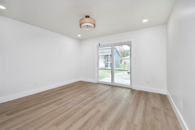 7210 Lumber Jack Drive, Houston, TX 77040