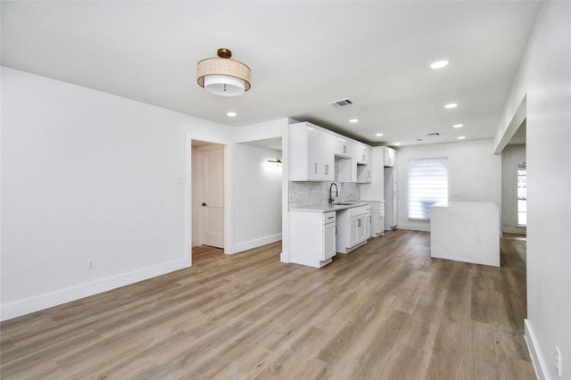 7210 Lumber Jack Drive, Houston, TX 77040