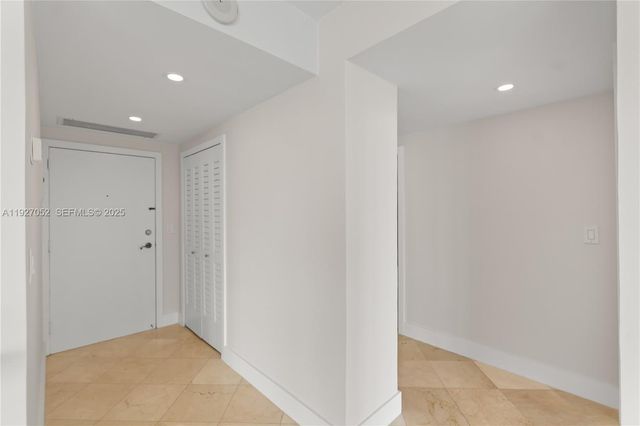 2451 Brickell Ave 18C, Miami, FL 33129