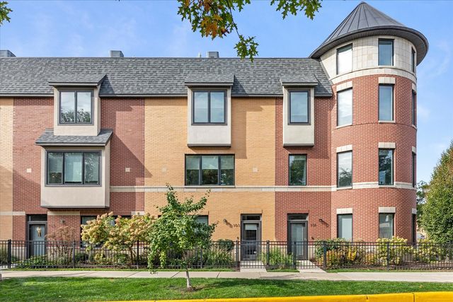 103 Home Avenue, Oak Park, IL 60302