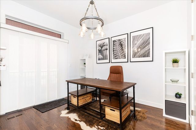 103 Home Avenue, Oak Park, IL 60302