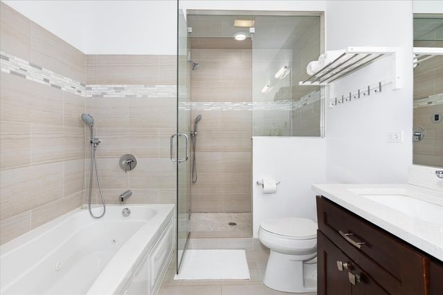 103 Home Avenue, Oak Park, IL 60302