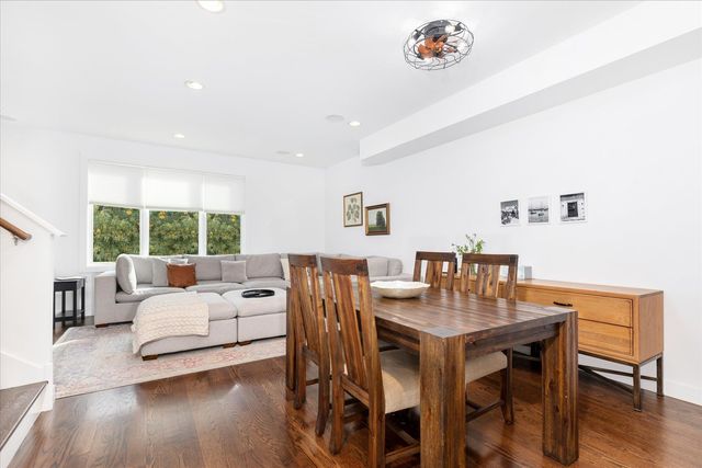 103 Home Avenue, Oak Park, IL 60302