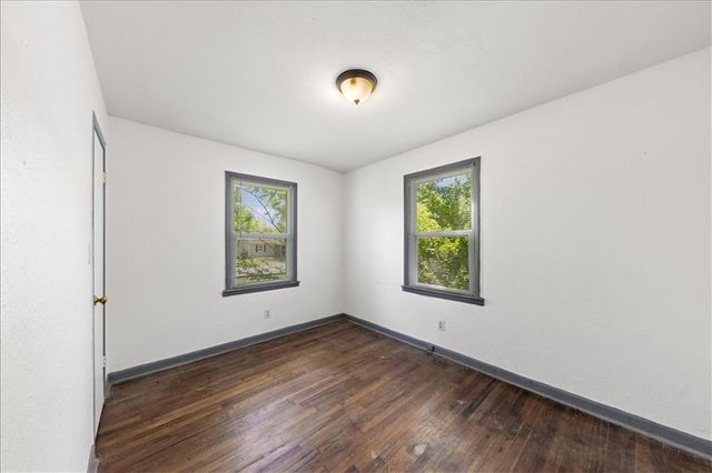 17214 Chula Vista Drive, Belton, MO 64012