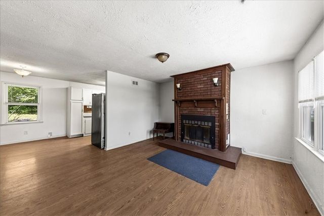 17214 Chula Vista Drive, Belton, MO 64012