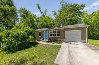 17214 Chula Vista Drive, Belton, MO 64012