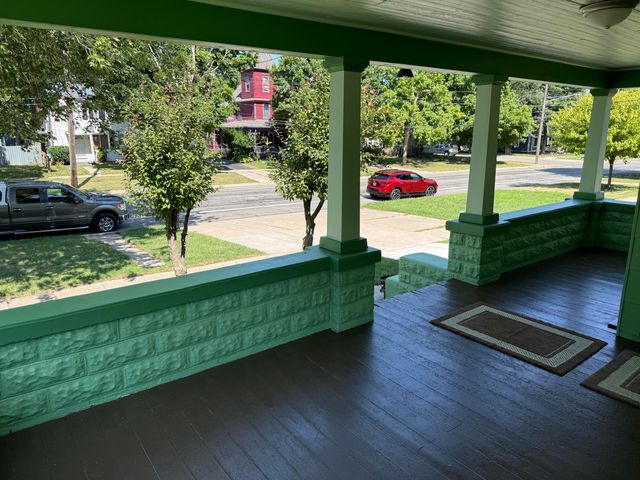 710 N Broad Street, Adrian, MI 49221