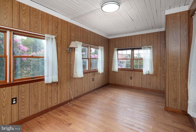 953 KLOCKNER RD, Hamilton, NJ 08619