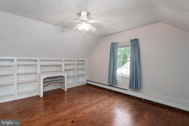 953 KLOCKNER RD, Hamilton, NJ 08619