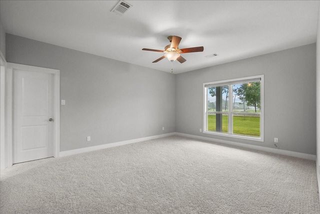 5000 Boreas Dr, Alvin, TX 77511