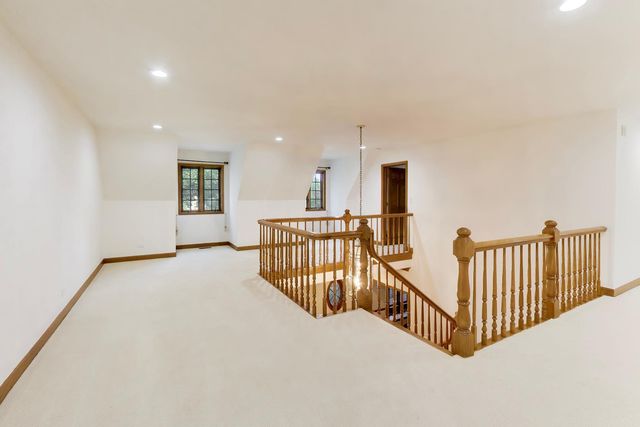 1400 Kurtis Lane, Lake Forest, IL 60045