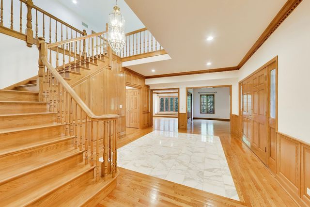 1400 Kurtis Lane, Lake Forest, IL 60045