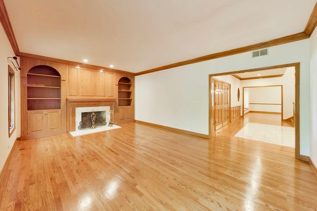 1400 Kurtis Lane, Lake Forest, IL 60045