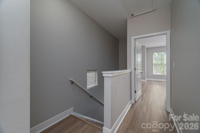 1012 Skyline View Way, Charlotte, NC 28204