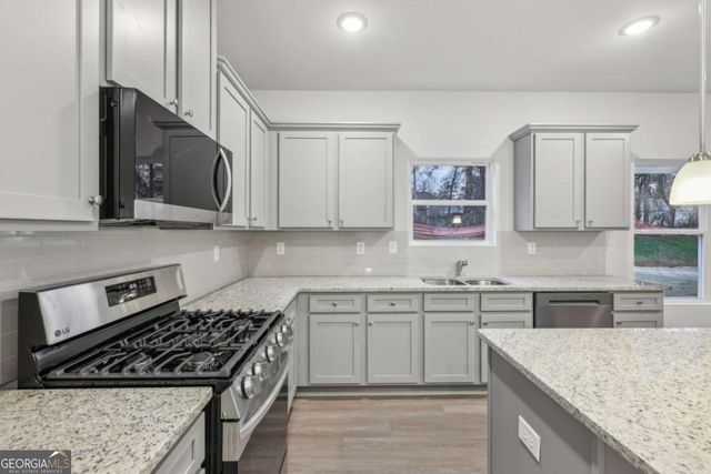 3705 Heron Creek Court, Loganville, GA 30052