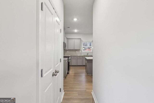 3705 Heron Creek Court, Loganville, GA 30052