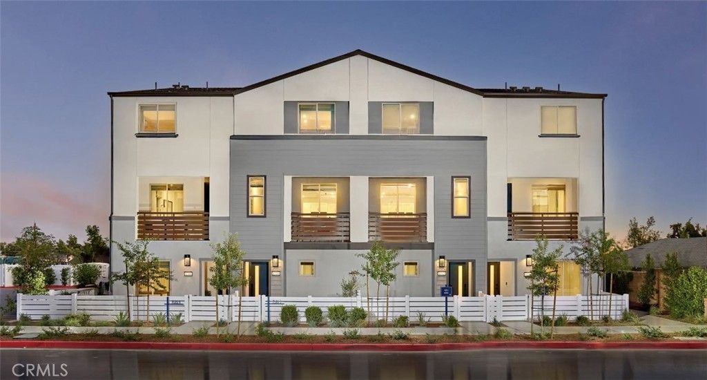 1307 W North Pinecrest Paseo, Ontario, CA 91762