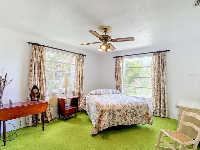 3447 BAYVIEW AVENUE, Weeki Wachee, FL 34607
