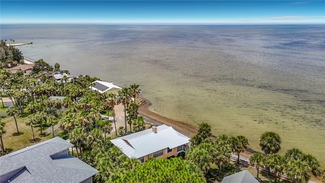 3447 BAYVIEW AVENUE, Weeki Wachee, FL 34607