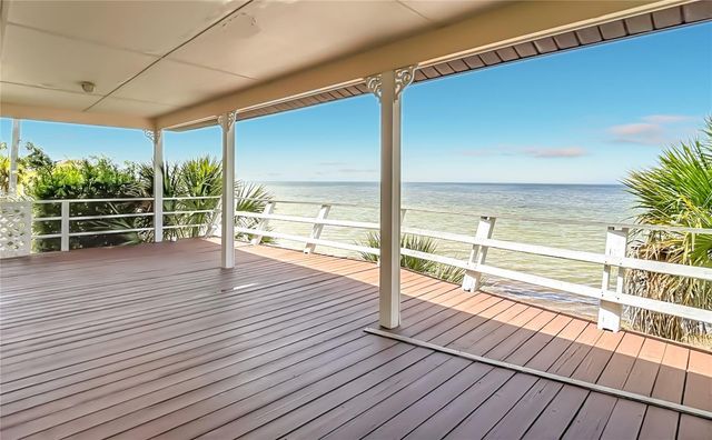 3447 BAYVIEW AVENUE, Weeki Wachee, FL 34607