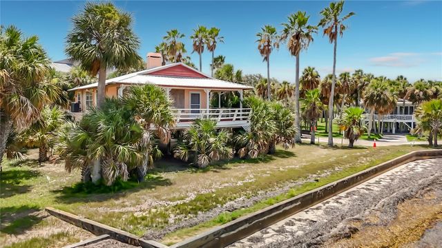 3447 BAYVIEW AVENUE, Weeki Wachee, FL 34607