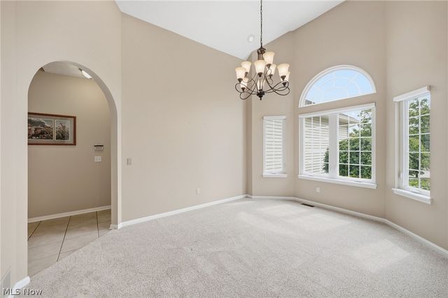 9628 Scottsdale Drive, Broadview Heights, OH 44147
