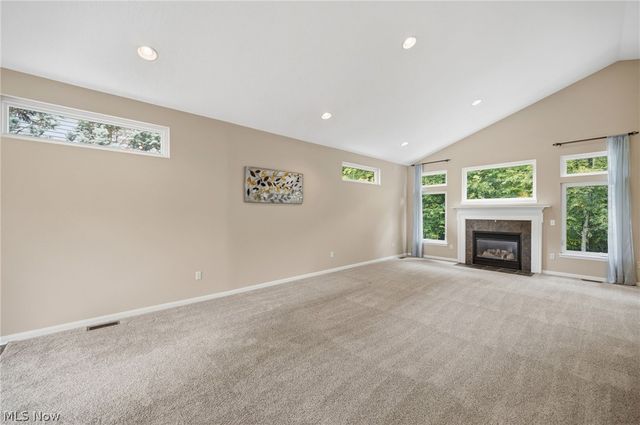 9628 Scottsdale Drive, Broadview Heights, OH 44147