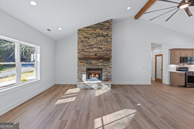 40 Huntington Ridge Road, Blairsville, GA 30512