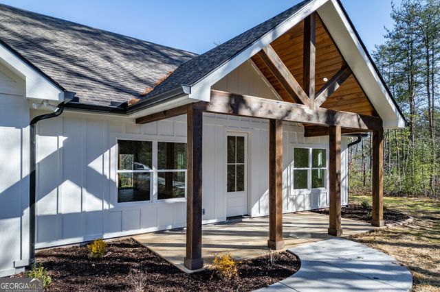 40 Huntington Ridge Road, Blairsville, GA 30512