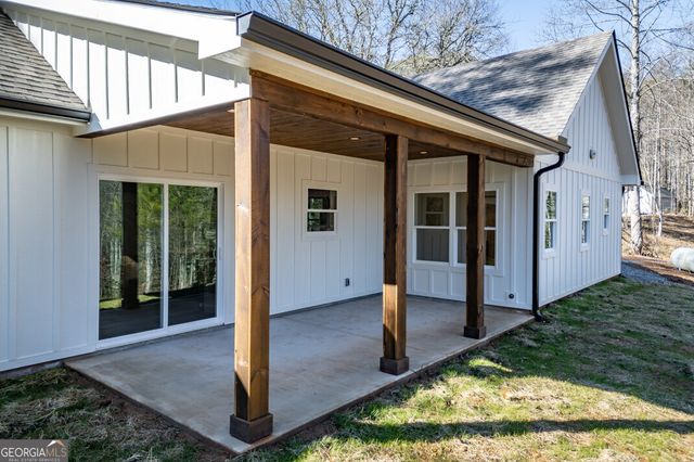 40 Huntington Ridge Road, Blairsville, GA 30512