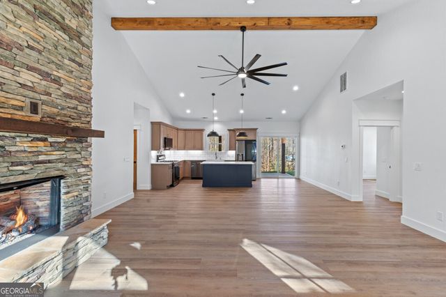 40 Huntington Ridge Road, Blairsville, GA 30512