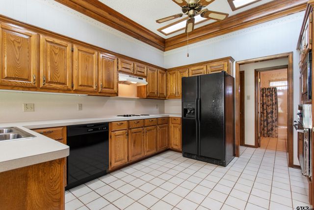 705 Cedar Creek, Tyler, TX 75703