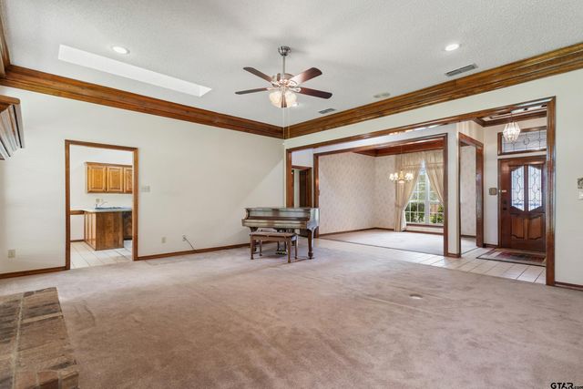 705 Cedar Creek, Tyler, TX 75703