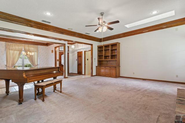 705 Cedar Creek, Tyler, TX 75703