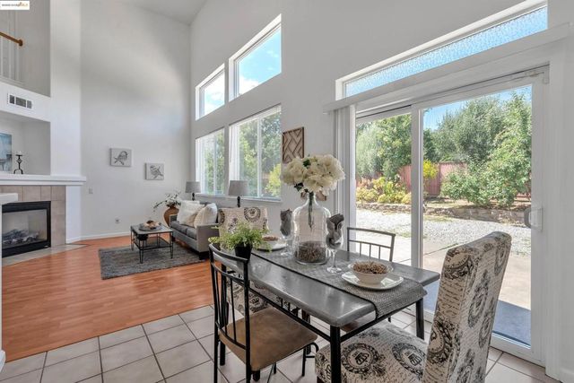 538 Marla Dr, American Canyon, CA 94503