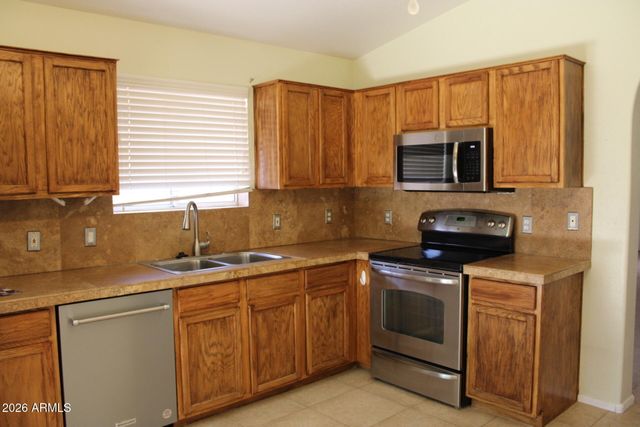 603 W MCRAE Drive, Phoenix, AZ 85027