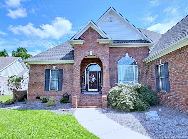 334 St Thomas Road, Fayetteville, NC 28311