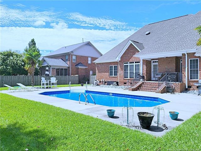 334 St Thomas Road, Fayetteville, NC 28311