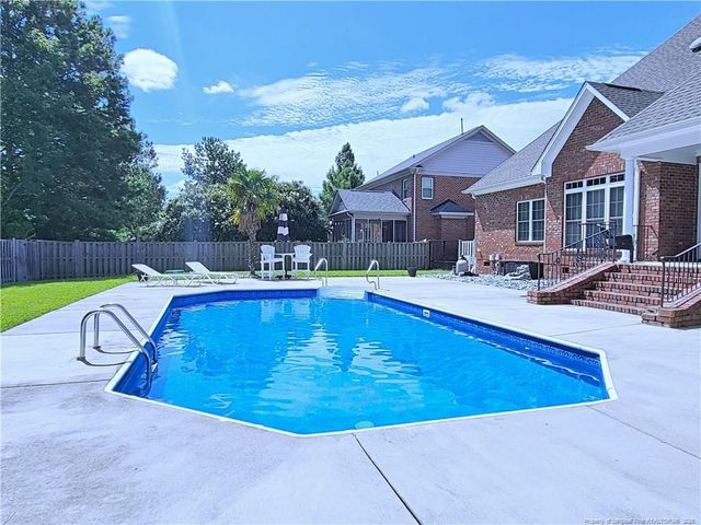 334 St Thomas Road, Fayetteville, NC 28311