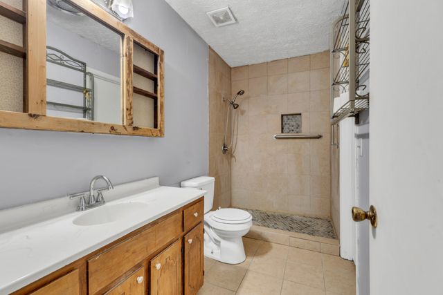 404 Ashlar Cir, Nashville, TN 37211
