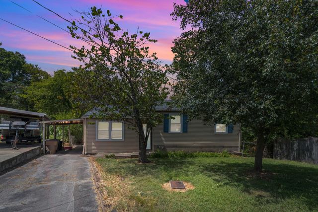 404 Ashlar Cir, Nashville, TN 37211