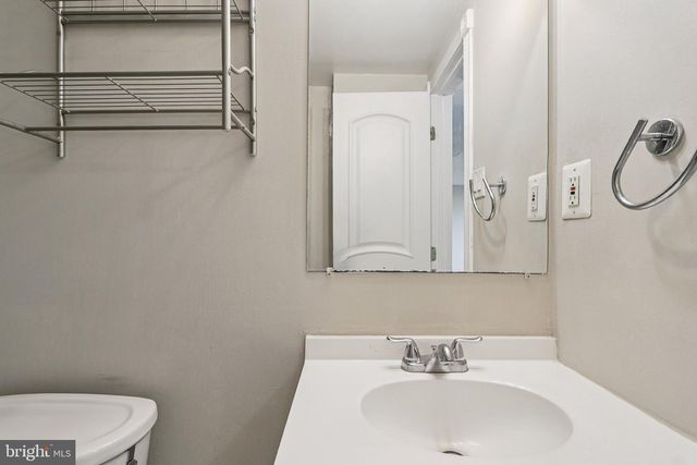 6301 STEVENSON AVE #705, Alexandria, VA 22304