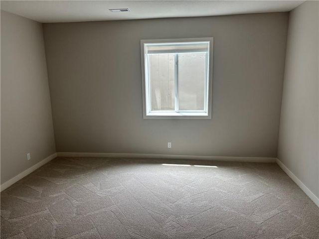21847 W 82nd Terrace, Lenexa, KS 66220