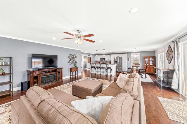 161 N 70th STREET, Milwaukee, WI 53213