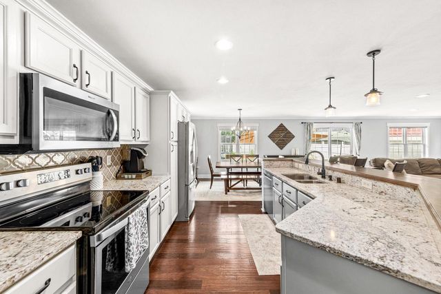 161 N 70th STREET, Milwaukee, WI 53213