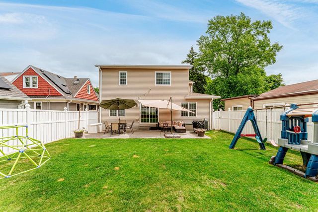 161 N 70th STREET, Milwaukee, WI 53213