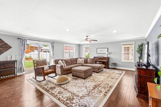 161 N 70th STREET, Milwaukee, WI 53213