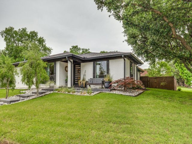 2006 Brookside Drive, Grapevine, TX 76051