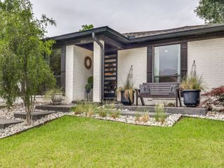 2006 Brookside Drive, Grapevine, TX 76051